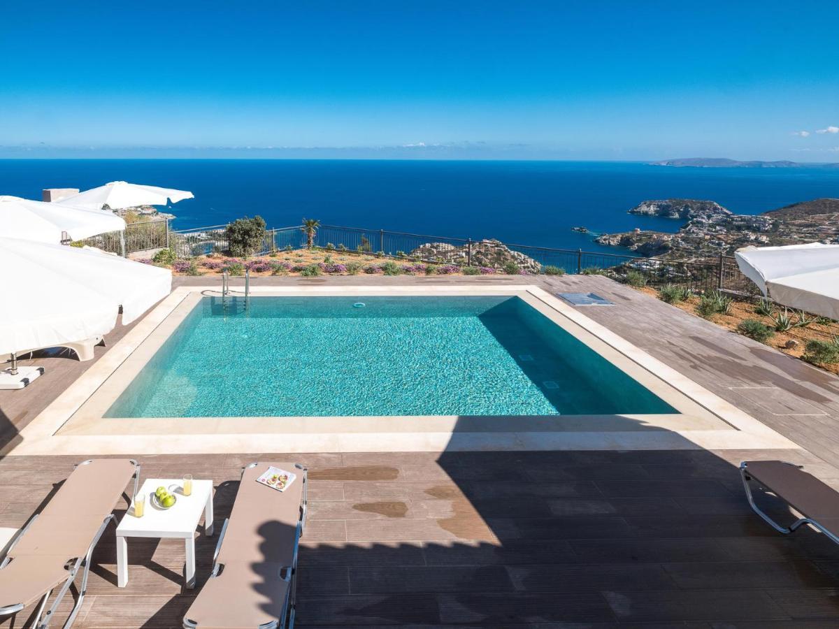 Villa Eolos Ligaria  Eksteriør billede